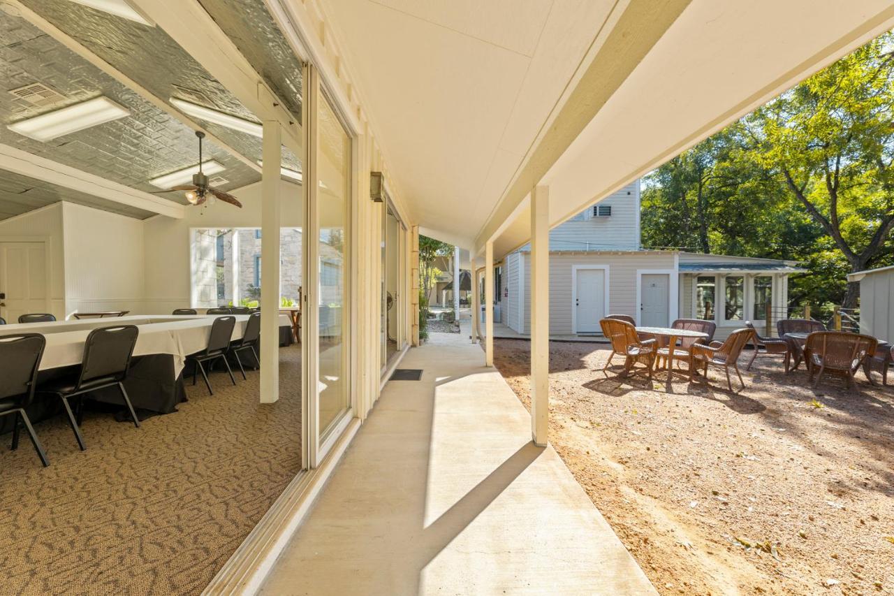 The Meyer Hotel Comfort Exterior photo
